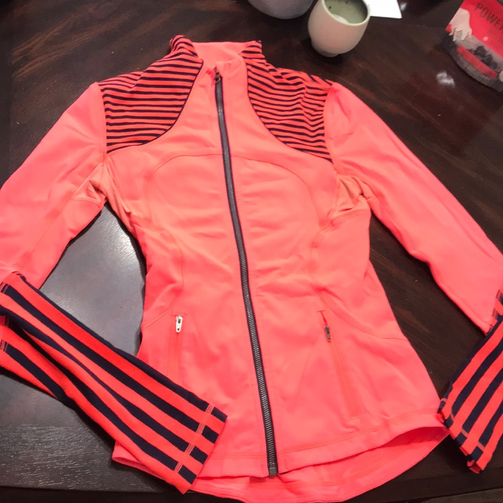 Lululemon define jacket - Picture 2 of 7
